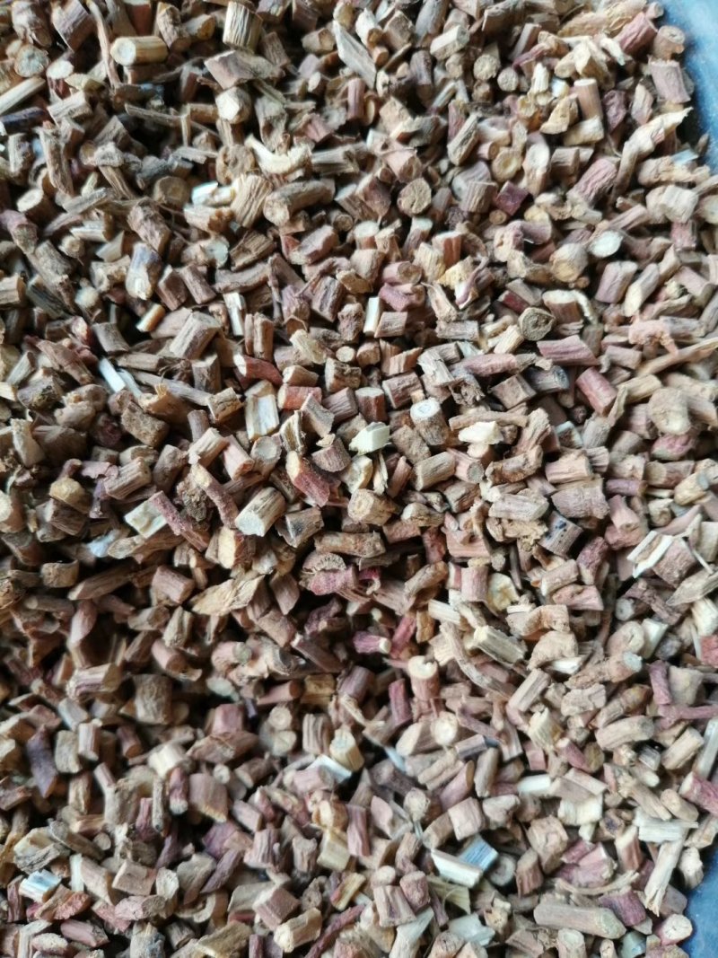 甘草粒，红皮甘草粒，颜色漂亮干度好，大量现货供应