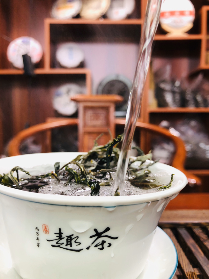 2020云南普洱茶临沧古树纯料纯手工茶生茶茶叶