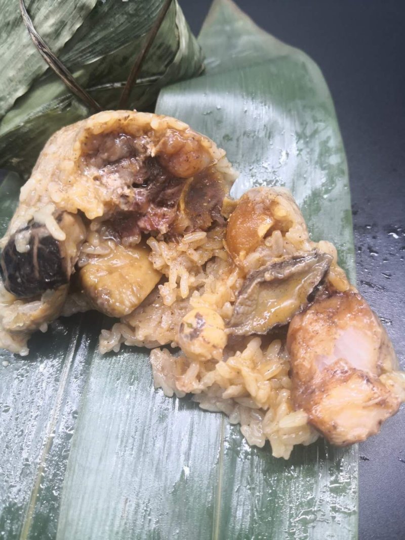 鲍鱼粽子海鲜粽子
