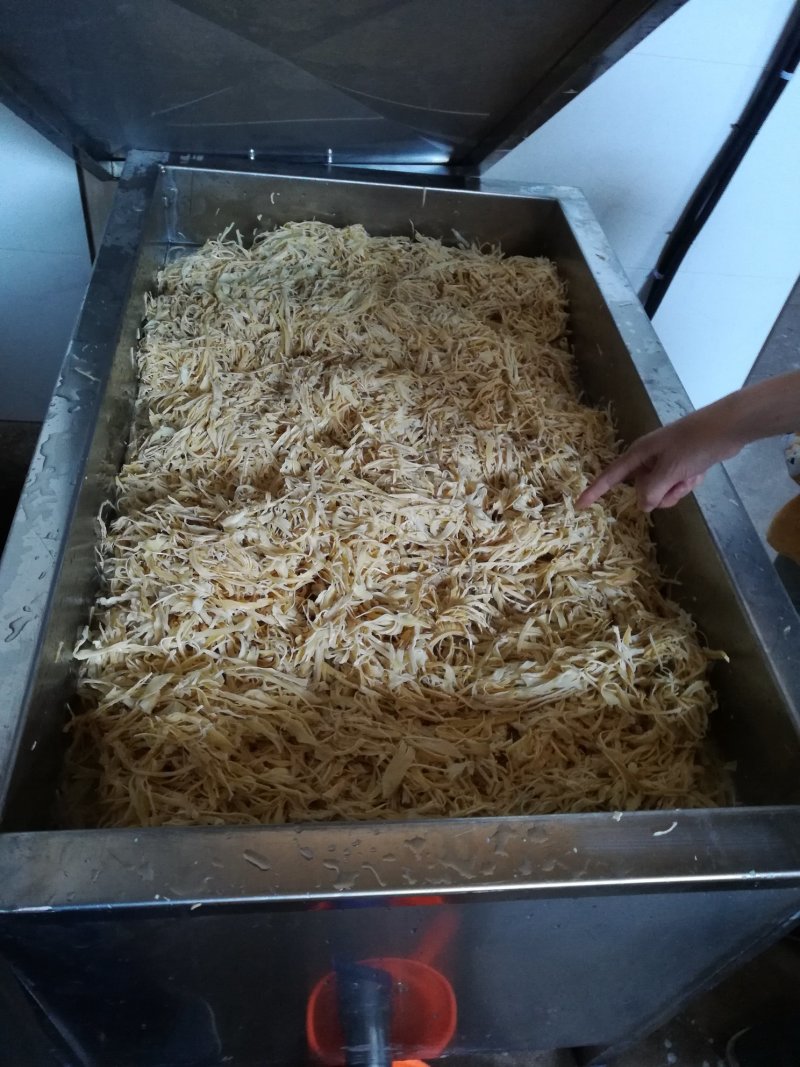大山鲜嫩楠竹笋丝，适用：炒下火锅沌排骨都脚
