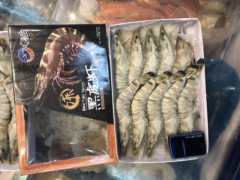越南草虾正关带票证件齐全每件10盒净重400
