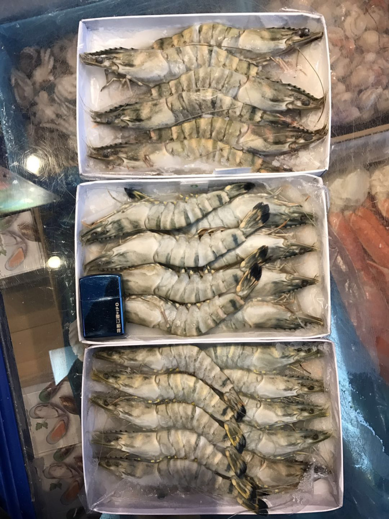 越南草虾正关带票证件齐全每件10盒净重400