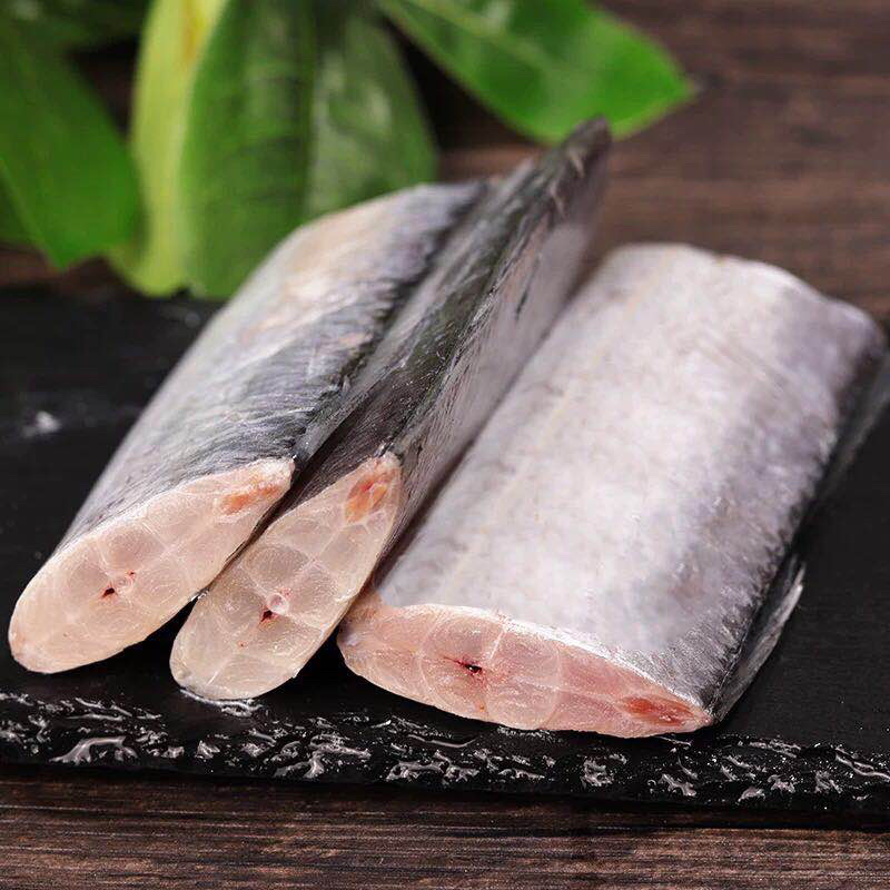 新鲜冷冻去头去尾，无冰衣带鱼中段