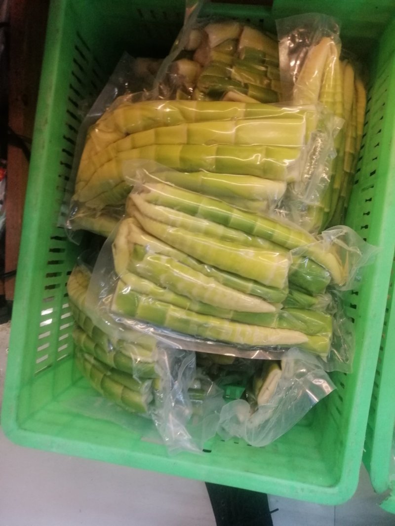 陕西安康野山笋鲜笋净菜上车保鲜发货按需分拣打包供应餐饮酒店