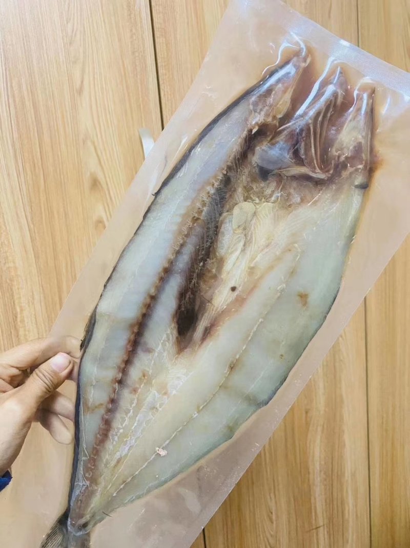 刀鲅鱼，开背鲅鱼，没有碎刺，肉质劲道，大量有货