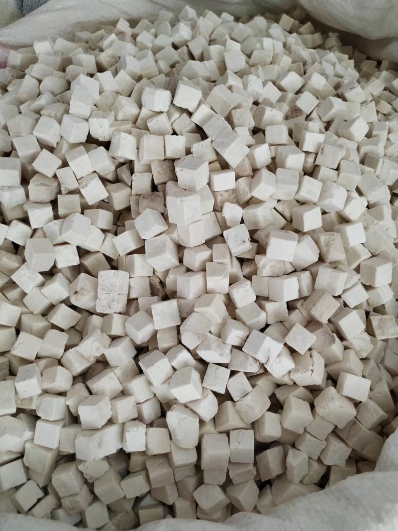 茯苓中心丁，统丁，茯神，方块，茯苓卷（卷茯）碎粒（筛粉）