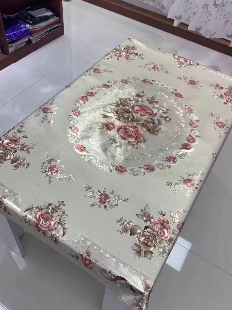 新款欧式烫金窗帘用途广泛外贸出口桌布飘窗