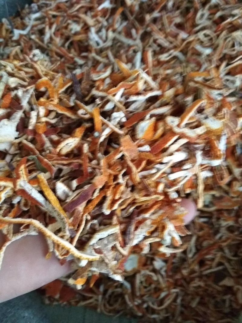 陈皮，陈皮丝，陈皮块，颜色漂亮，干度足够，大量现货供应！