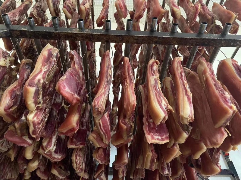烟熏五花肉腊肉(还有红五花。风干五花。可打真空