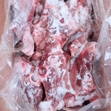 冻猪产品进口分割的叉尾