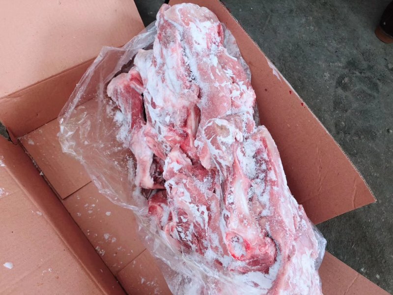 冻猪产品进口分割的叉尾
