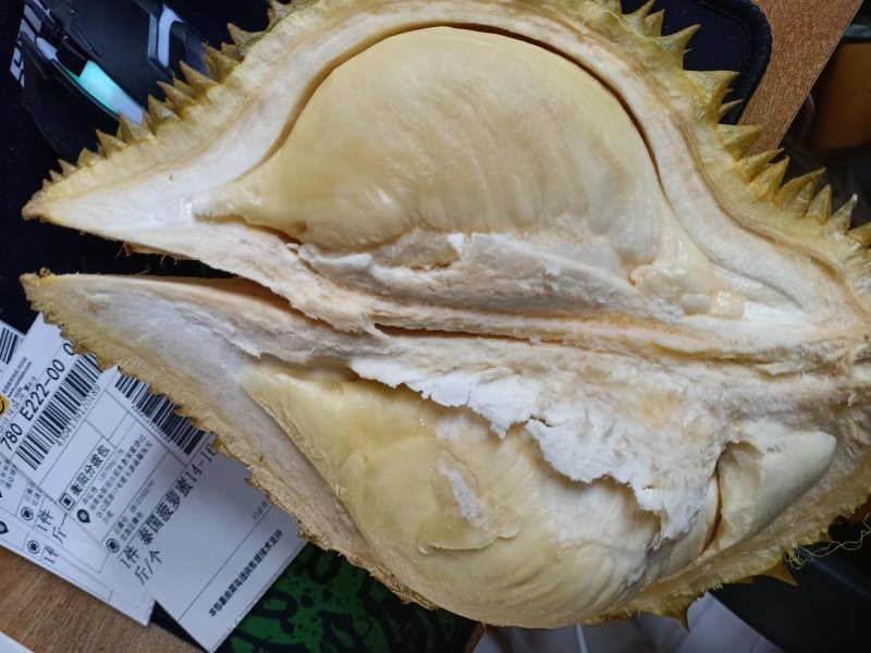 泰国金枕甲仑榴莲2/3斤装包邮榴莲3/4斤装