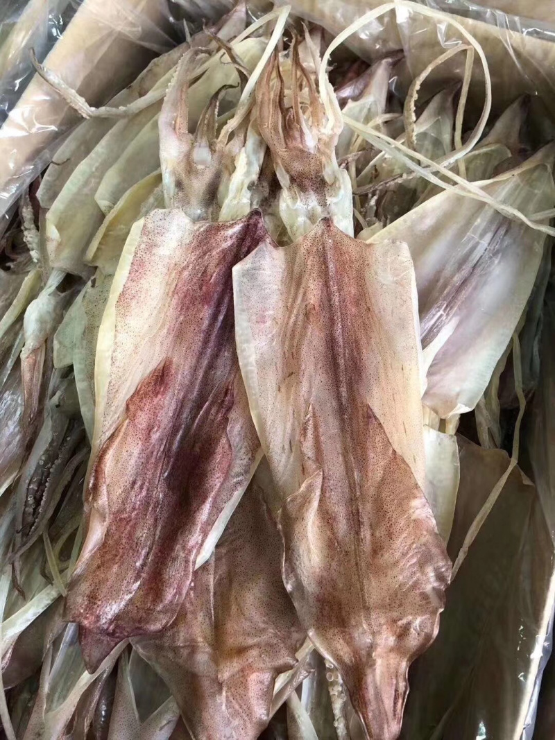 鱿鱼干，大量现货，本港货