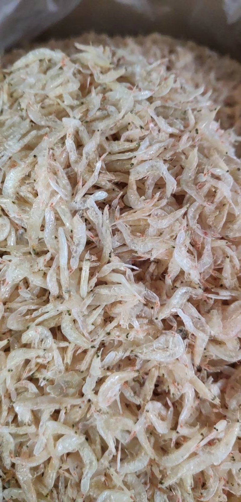 红虾，虾皮干，熟虾。