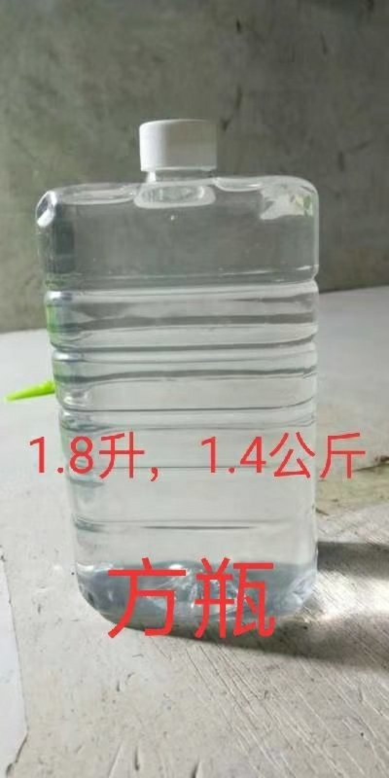 各种包装箱，各种好吃的杨梅