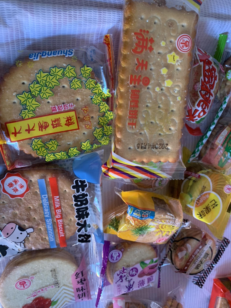 小饼干散装零食夹心饼干跑江湖地摊饼干活动销售零食