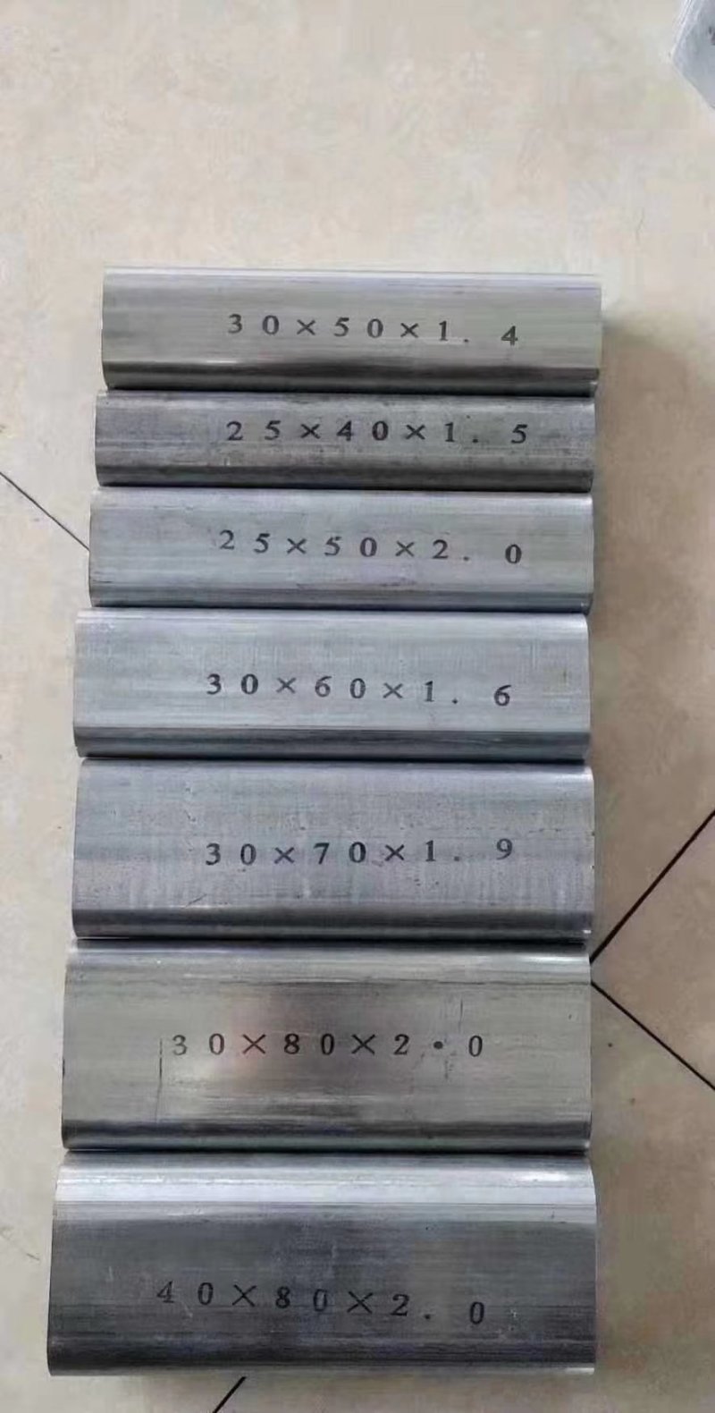 大棚大棚管厂家大棚管配件热镀锌钢管