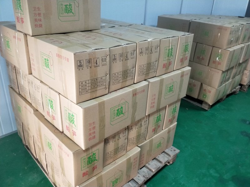 英德市西牛镇老坛酸笋，桂林酸笋，柳州螺蛳粉