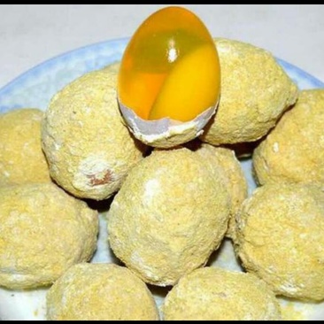 河南特产无铅变蛋！口感好自养鸡蛋制作！全生态养殖食品！