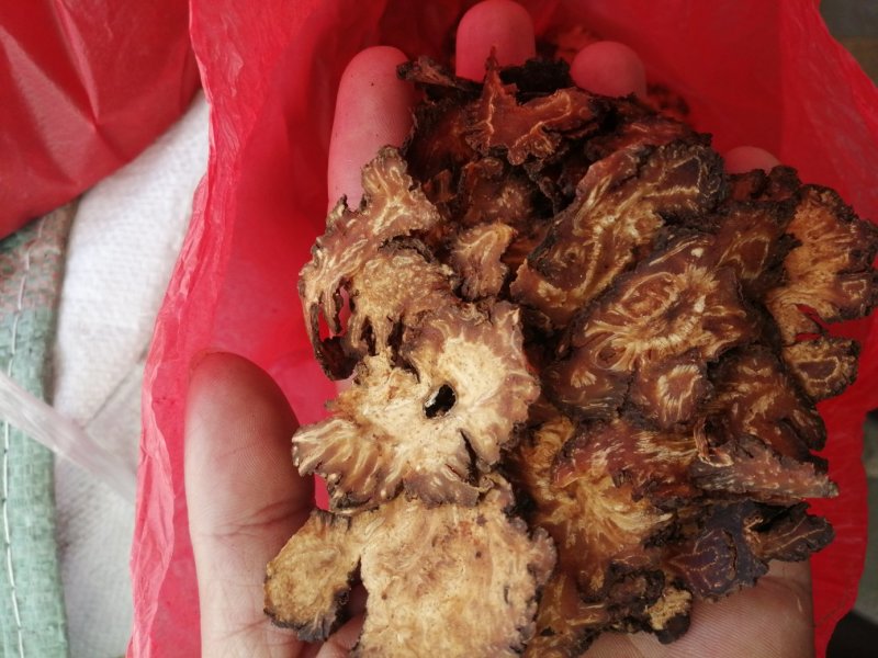 川芎片，四川川穹薄片，颜色漂亮，气味香浓，产地直销