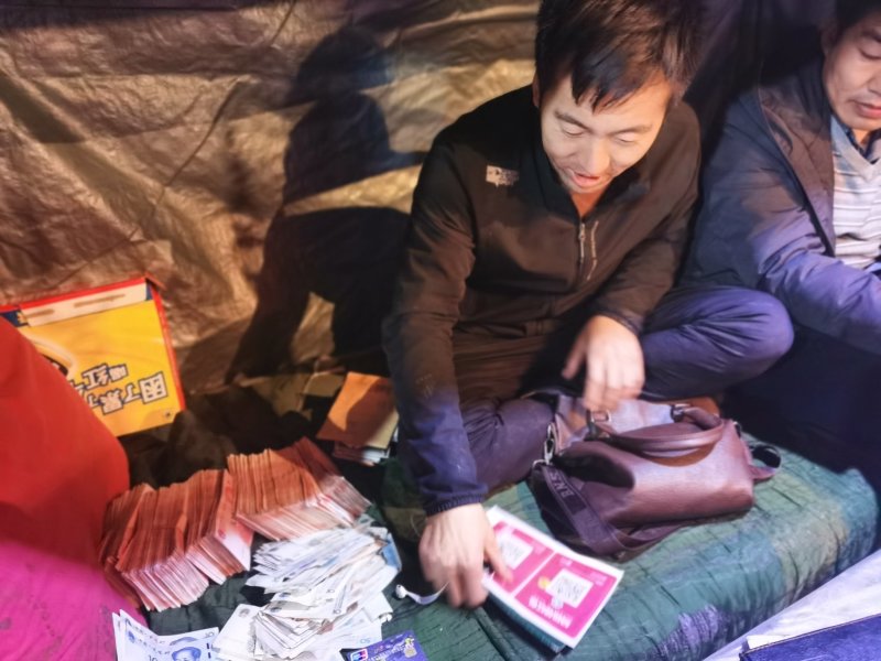 屠宰用淘汰母羊，产糕母羊，品种多，货源足，有育肥，有草膘