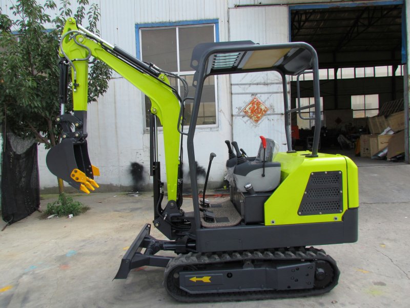 20型小型挖掘机履带挖掘机农用挖掘机生产厂家