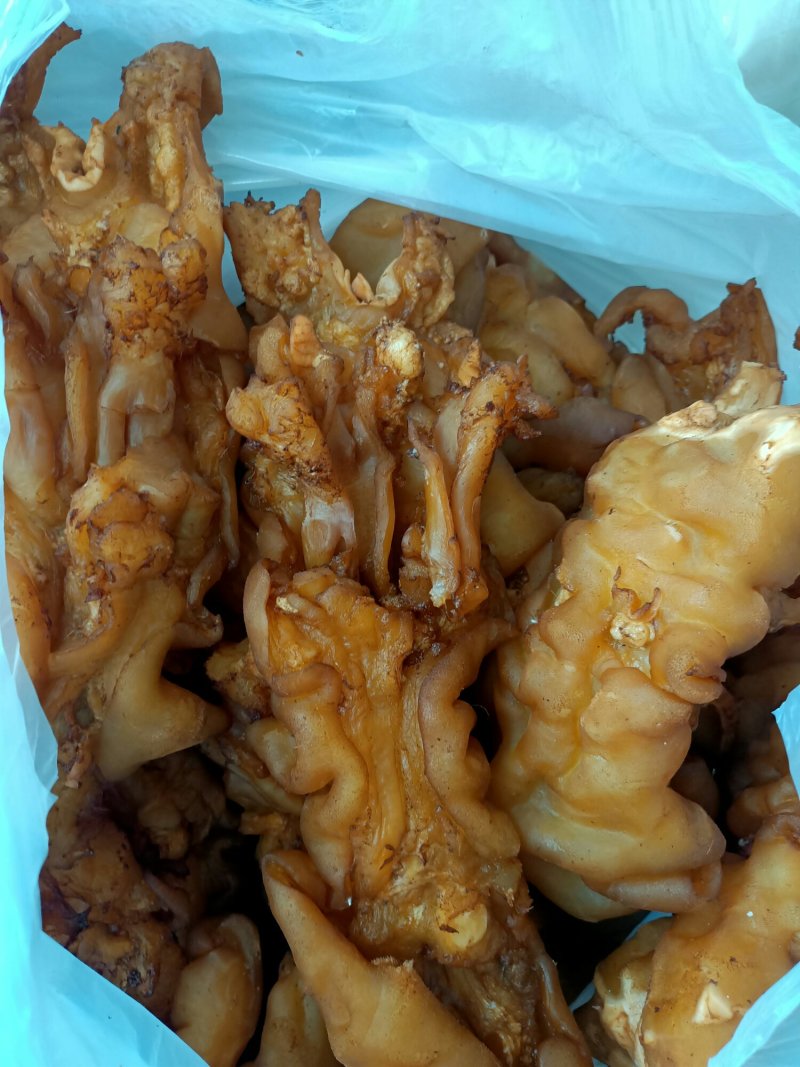 优质去骨熟牛蹄筋，厂家直销一手货源