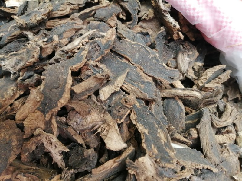 元参、玄参片，含有少量芦头，货漂亮足干，无虫蛀无霉变
