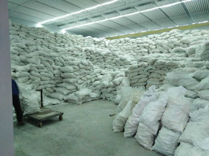 承德野生穿山龙切片精选，高含量，片白。