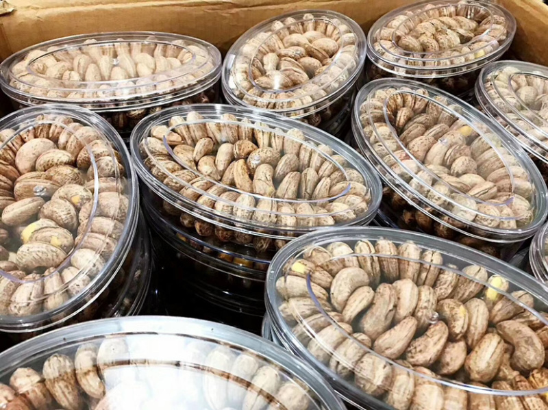 越南盐焗腰果带皮炭烧腰果非油炸零食400克