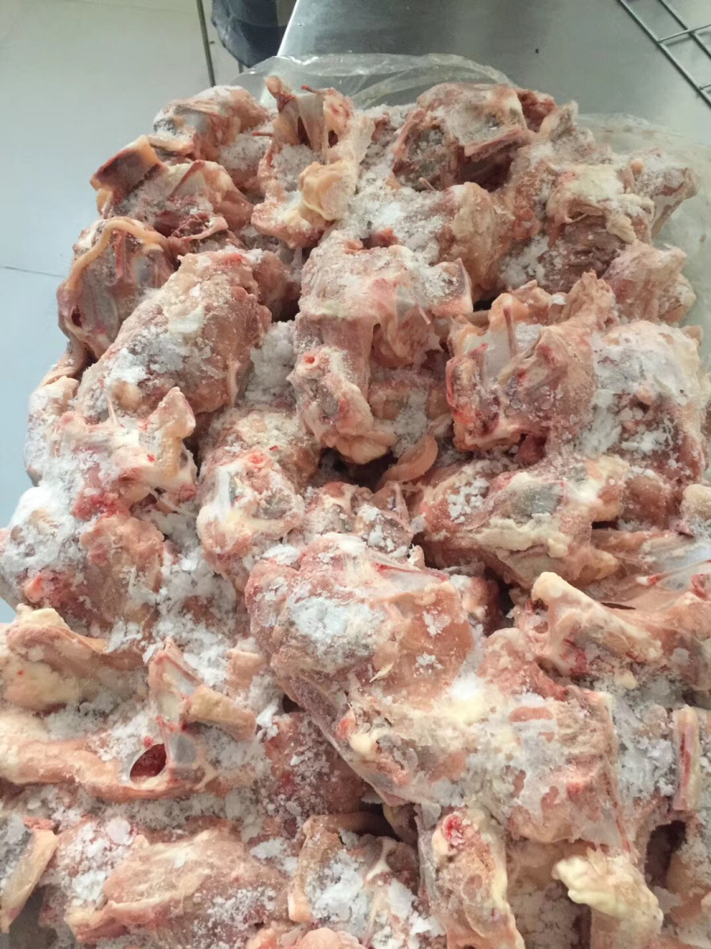鸡架全架烧烤麻辣鸡架