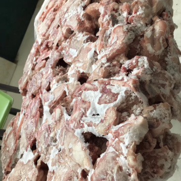 鸡架全架烧烤麻辣鸡架