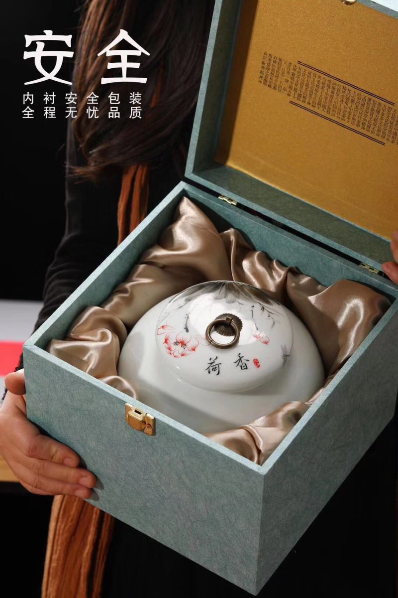2025新茶金骏眉全芽小金芽桐木红茶400克礼盒装茶叶