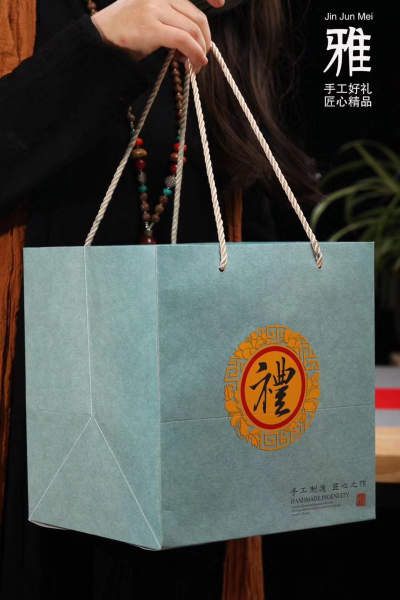 2025新茶金骏眉全芽小金芽桐木红茶400克礼盒装茶叶