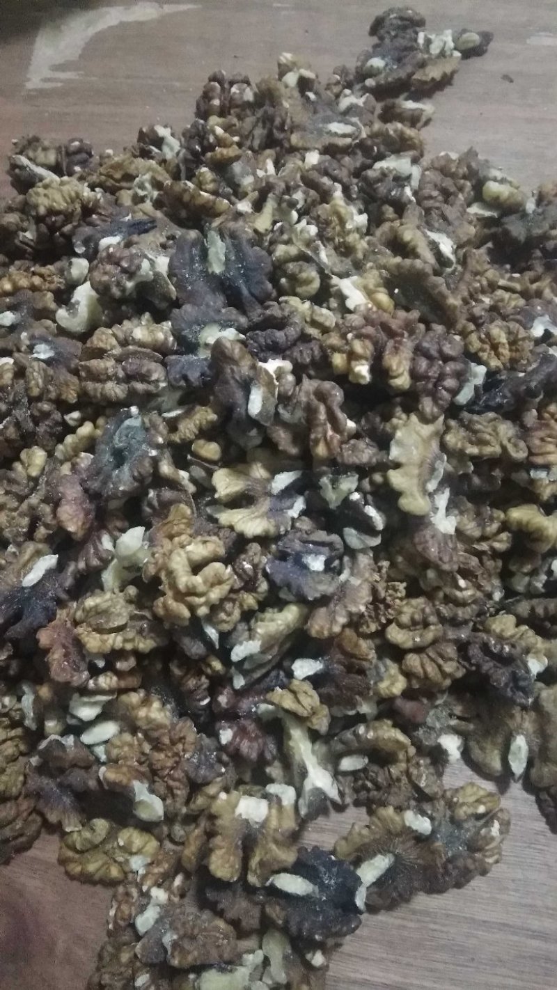 黑黄核桃仁榨油原料