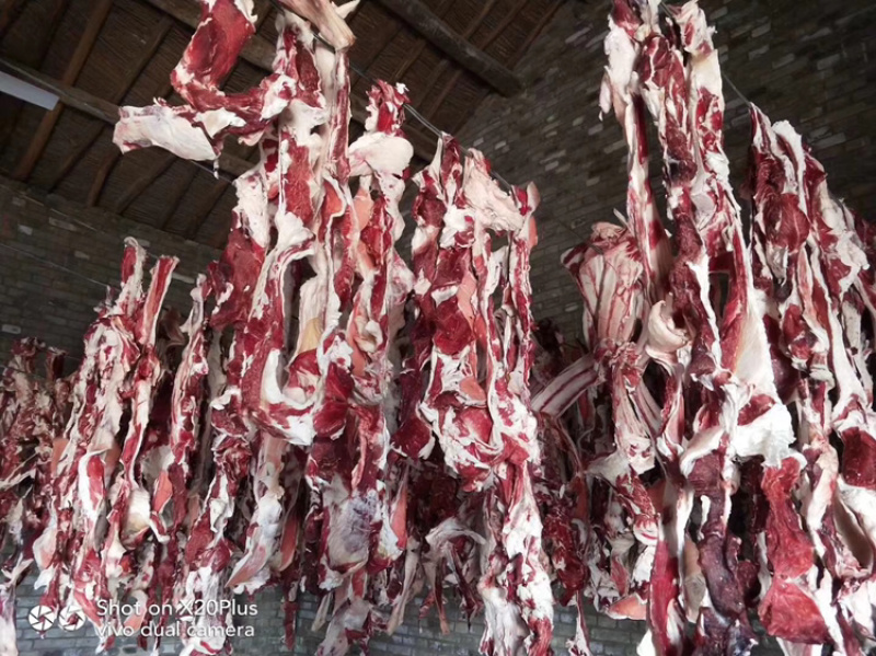 自然风干肉，猪排、羊排、鸡肉等