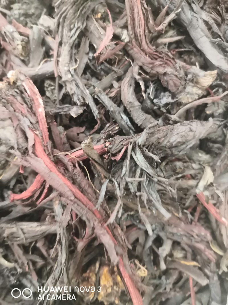 紫草中药材！规格其全一手货源价格优！量大包邮。