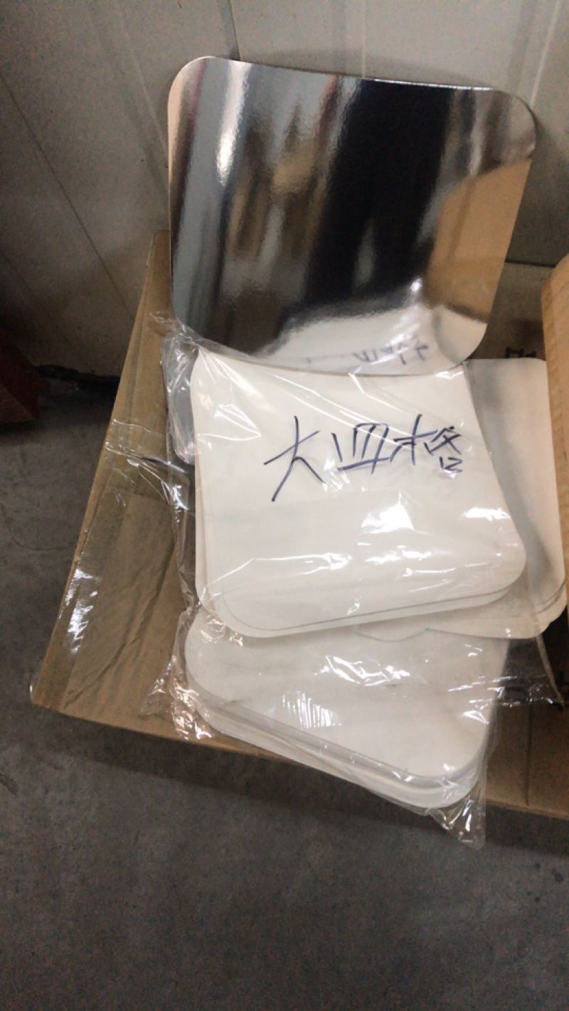 烤鱼外卖，等各种手提纸箱，各种白卡，量大从优