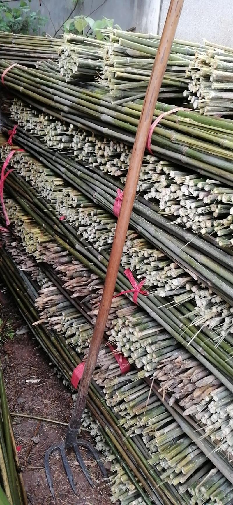经营菜架竹，竹片，楠竹，竹架板长期供应，货真价实！