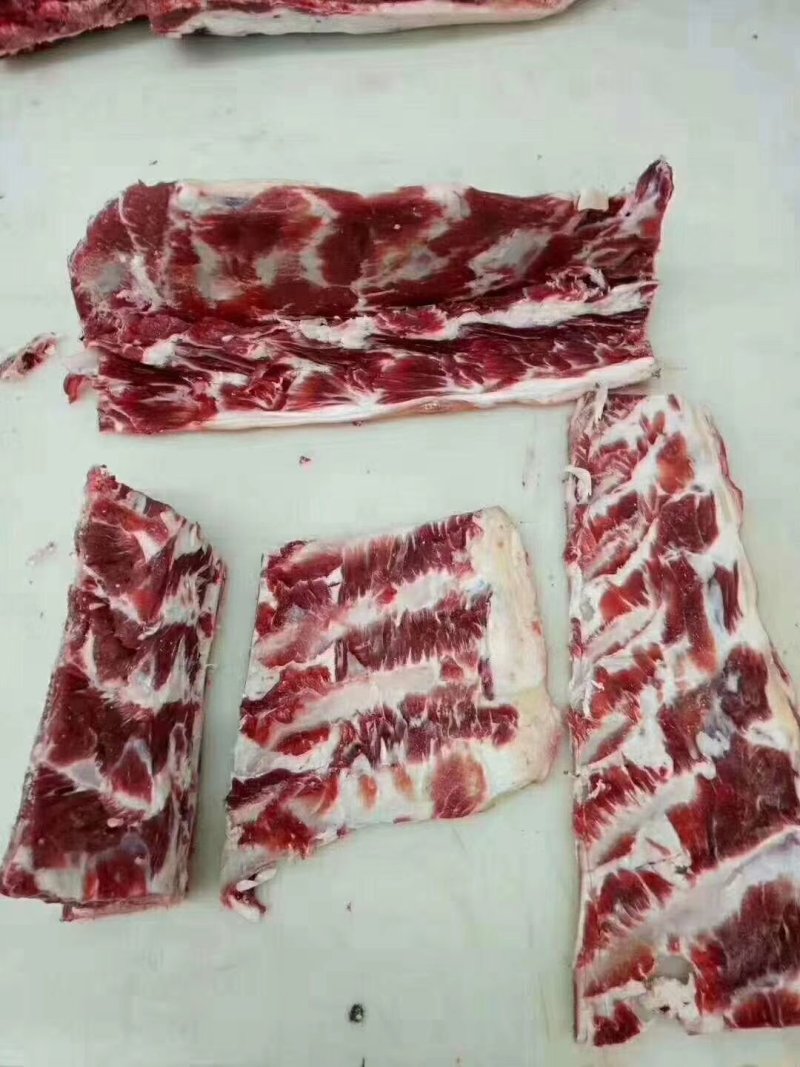 国产纯干肉多多的牛脊骨！证件齐全，质量好