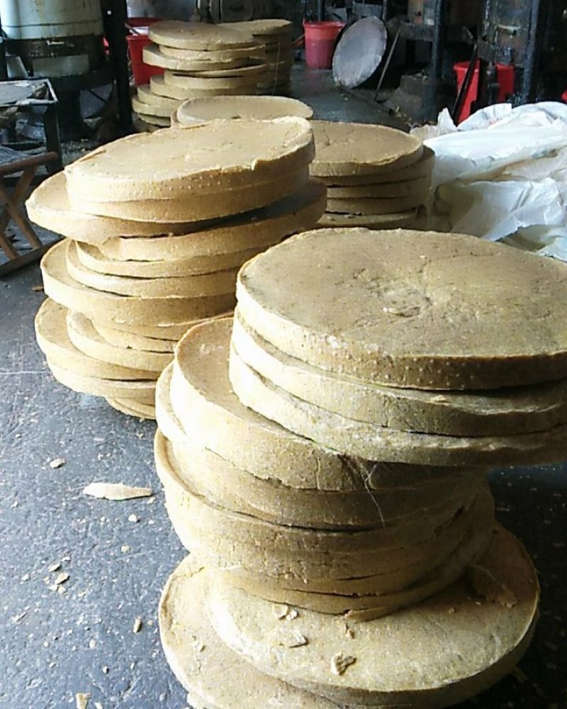 豆饼，豆油