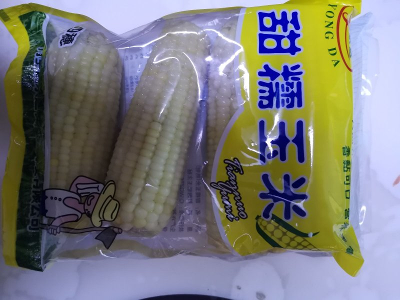 玉米，甜糯玉米，非转基因，一袋4只装，一箱20袋