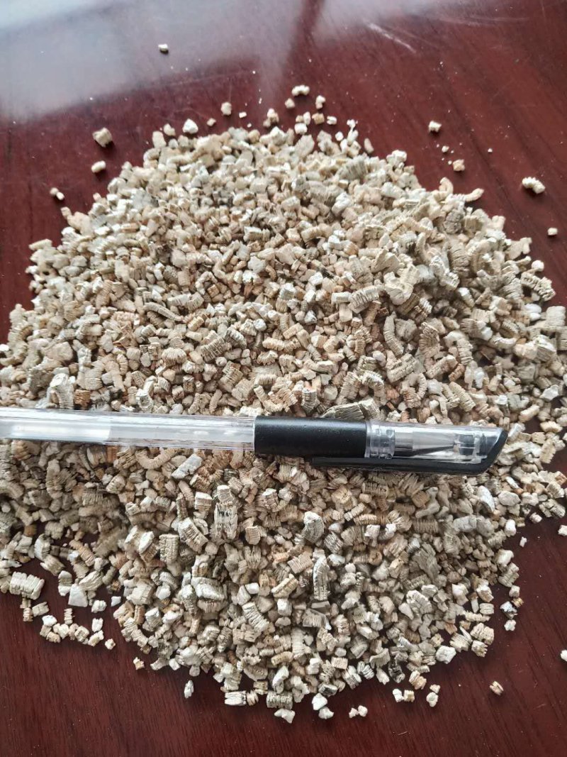 厂家批发育苗基质膨胀蛭石规格齐全量大优惠