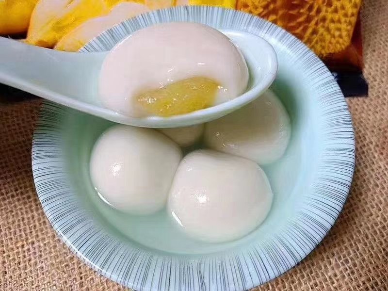 恋莲不舍榴莲汤圆，可以吃到榴莲果肉的汤圆！纯正泰国金枕