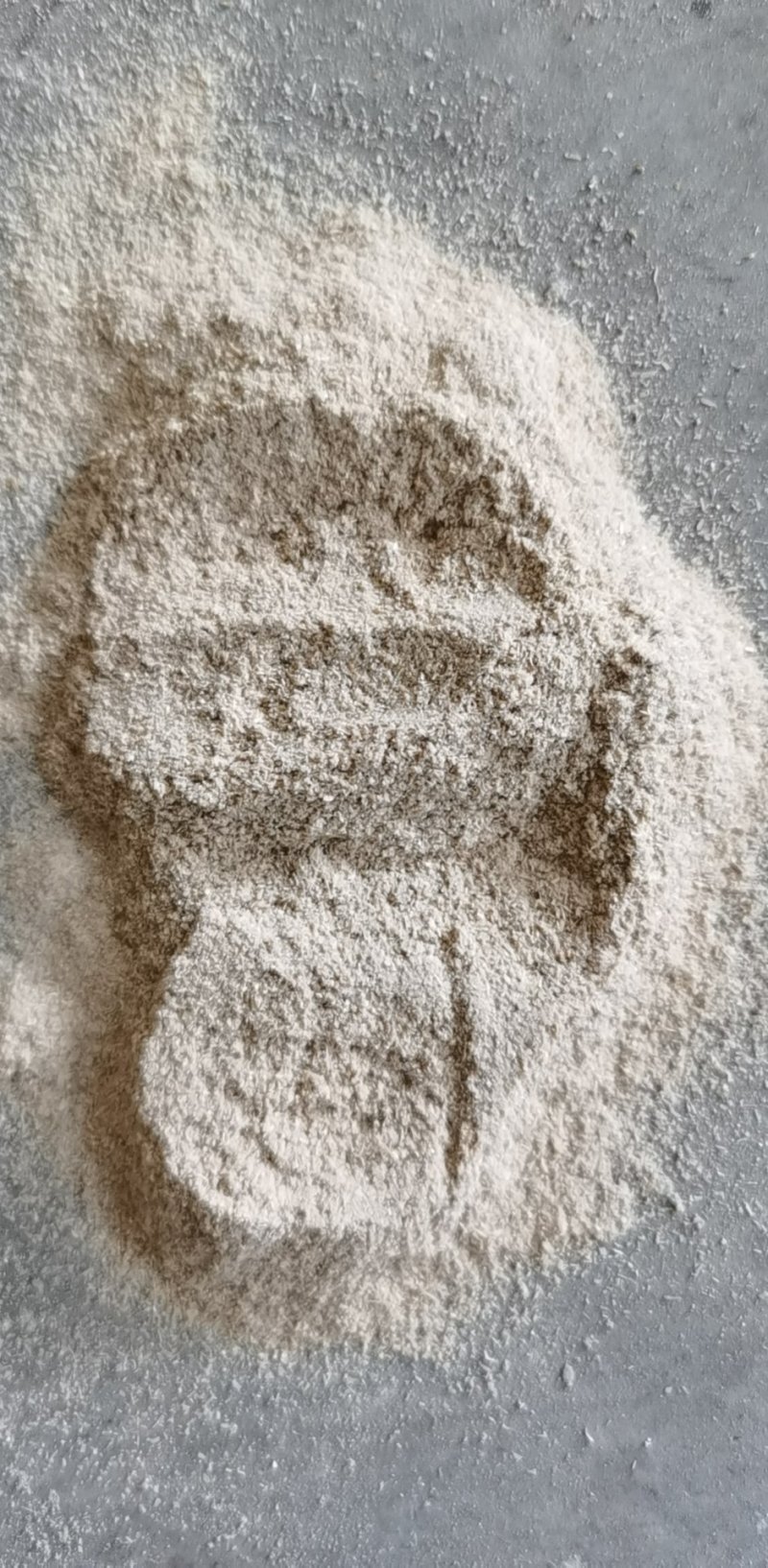 无尘筛糠，规格1.2-1.5，颜色金黄，颗粒均衡整齐，
