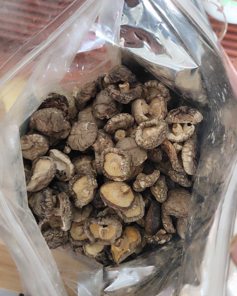 全国包邮云南精品食用菌野生菌干货小香菇