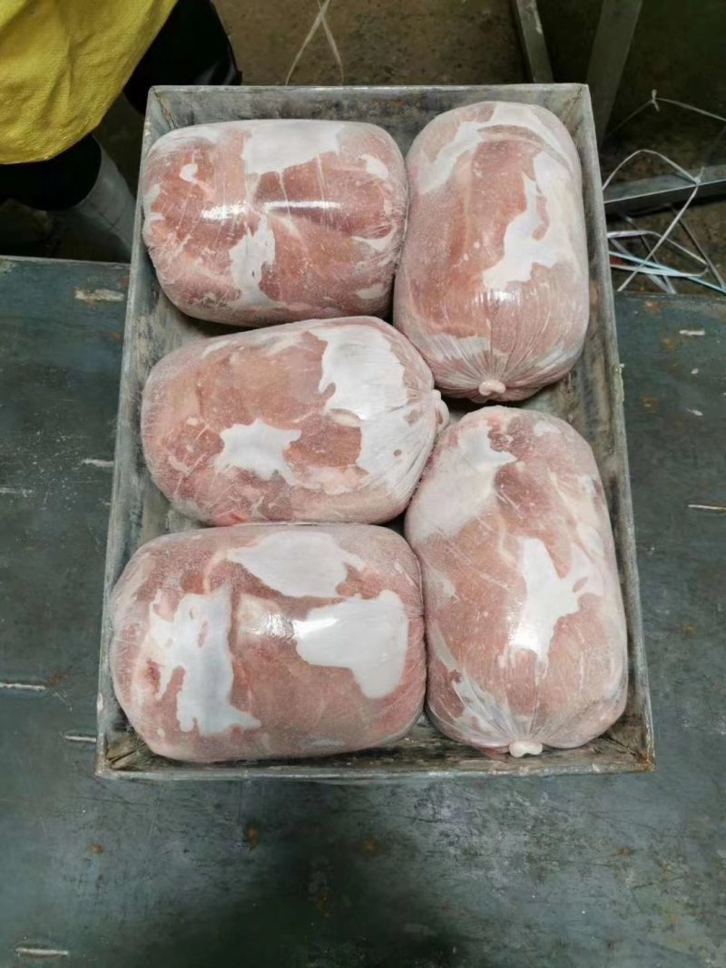 猪肉2号4号混装货精修瘦肉，质量如图，价优惠，