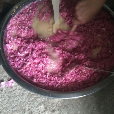 玫瑰花酱酒，（大马士革）