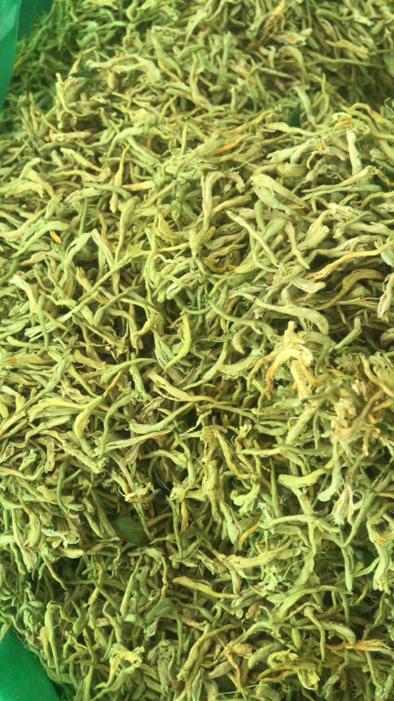 金银花，陕西商洛购销各种规格无硫净货产品，欢迎老板联系