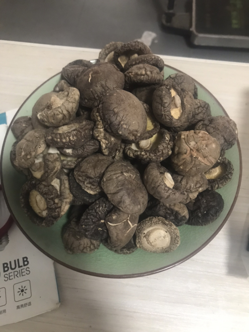 香菇花菇干货年货干度10成